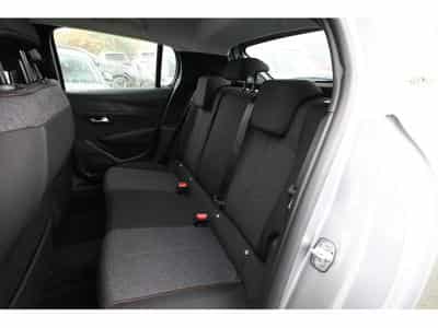 Peugeot 208 1.2 PureTech 101 Style (2025) - Photo 8