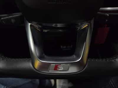 Audi Q3 TFSI 150CV S-TRONIC S-LINE (2018) - Photo 15