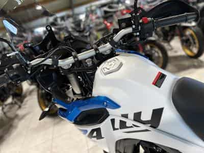 Voge 300 Rally (2026) - Photo 6