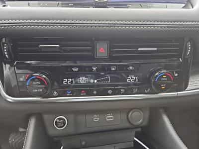 Nissan X-Trail 1.5 VC-T E-Power 204 AUTO Tekna (2025) - Photo 10