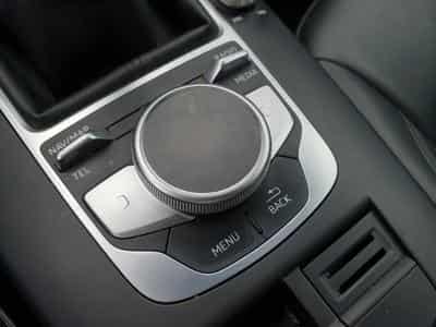 Audi A3 TFSI 116CV LIMOUSINE S-LINE EXT. (2020) - Photo 14