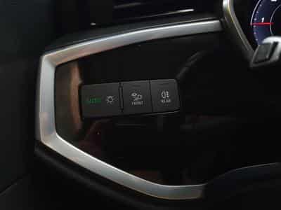 Audi Q3 35 TDI 150CV S-TRONIC (2021) - Photo 12