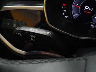 Audi Q3 35 TDI 150CV S-TRONIC (2021) - Photo 14