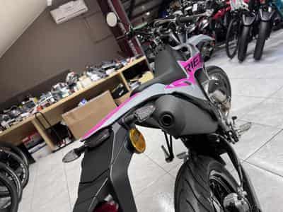 Rieju MRT 50 SM Grey (2026) - Photo 5