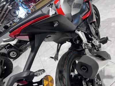 QJmotor SRK 125 R (2026) - Foto 5