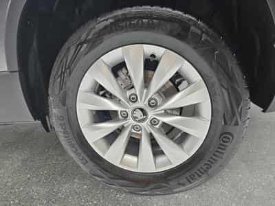 Skoda Karoq 1.5 TSi DSG 150 130 Anniversary (2025) - Photo 6