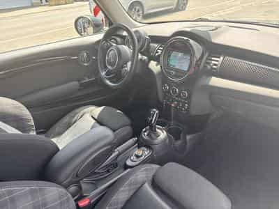 Mini Cooper SD SD 170CV AUTO CAR-PLAY (2018) - Foto 9