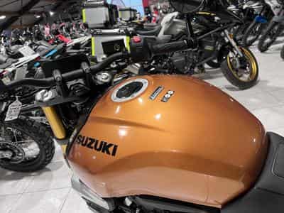 Suzuki GSX-8T (2026) - Foto 6