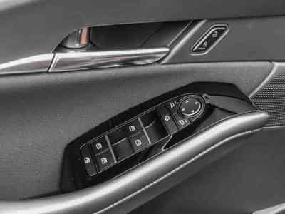 Mazda CX-30 2.5 E-Skyactiv  G 140 Homura (2025) - Photo 15