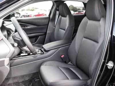 Mazda CX-30 2.5 E-Skyactiv  G 140 Homura (2025) - Photo 8