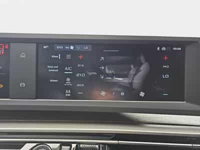 Peugeot 5008 1.2 PureTech 146 e-DSC6 ALLURE (2025) - Photo 10