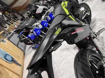 Fantic Motard PERFORMANCE 2T (2026) - Photo 5
