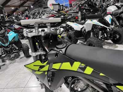 Fantic Motard PERFORMANCE 2T (2026) - Photo 6