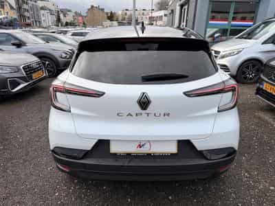 Renault Captur 1.3 Tce E-TECH 145 Hybrid Techno EDC (2026) - Photo 4