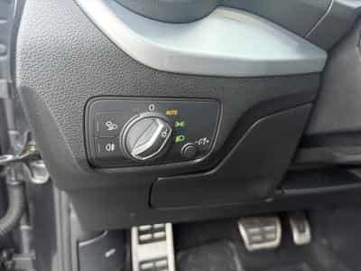 Audi Q2 35 TFSI S-LINE (2021) - Photo 13