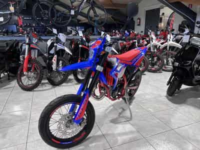 Beta RR Motard 50 TRACK (2026) - Photo 2