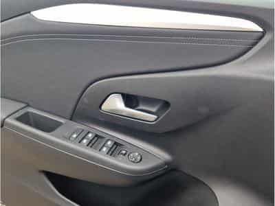 Opel Corsa 1.2 TURBO AT 101  GS (2025) - Photo 12