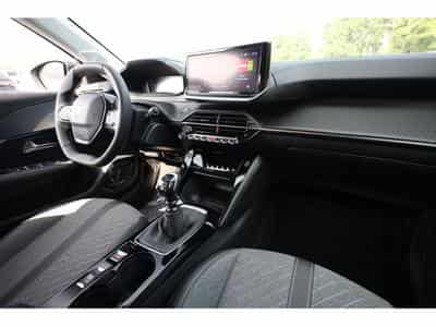 Peugeot 208 1.2 PureTech 101 Allure (2025) - Photo 10