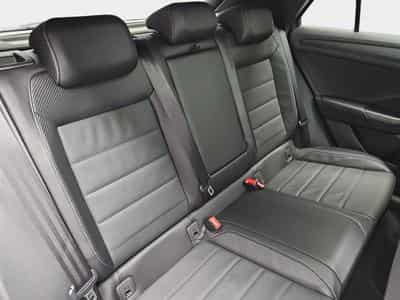 VW T-Roc 2.0 TDi DSG 150 R-Line (2025) - Photo 15