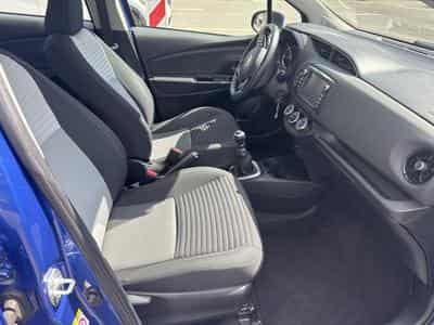 Toyota Yaris 1.5 TEAM 112CV (2018) - Photo 11