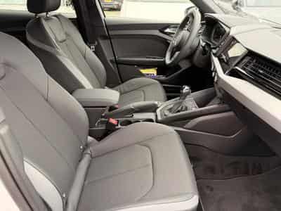 Audi A1 Allstreet 30 TFSI S tronic (2026) - Photo 12