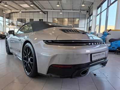 Porsche 911 FACELIFT CARRERA CABRIO PACK CHRONO BOSE CUIR NAVI 1 HAND 36 (2025) - Photo 2