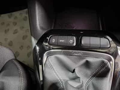 Opel Corsa 1.2 TURBO 101 GS, LED, VIRTUAL, KAMERA, CARPLAY,TEMPO, CUIR (2025) - Photo 11