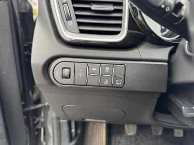 Kia Ceed SW Édition 7 1.0 T-GDI émotive pack (2021) - Photo 15