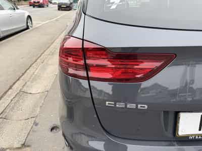 Kia Ceed SW Édition 7 1.0 T-GDI émotive pack (2021) - Photo 9