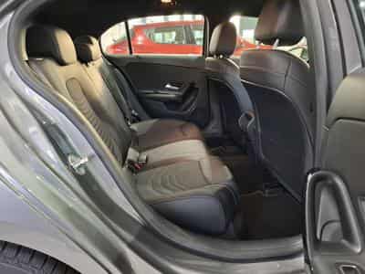 Mercedes A 180 D 116, CUIR, NAVI, CAMERA, LED, COCKPIT DIGITAL (2020) - Photo 9