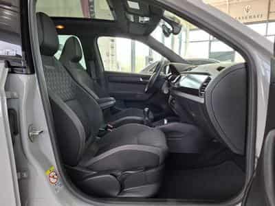 Skoda Fabia 1.0 TSI  MONTE CARLO, LED, CAMERA, PANORAMIQUE, ALU 17'',NAV (2019) - Photo 9