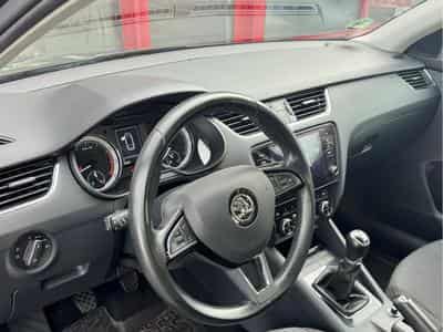 Skoda Octavia 1.4 TSI 150 COMBI LED NAVI (2018) - Photo 6
