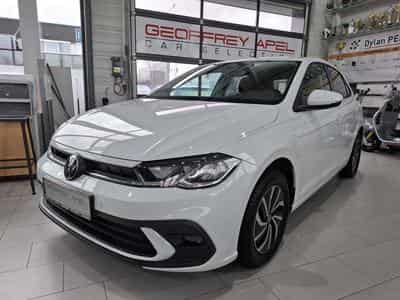VW Polo 1.0 TSI 95 LIFE, 1 HAND, DIGITAL COCKPIT, CARPLAY, NAVI, FRA (2023) - Photo 1