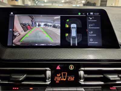 BMW M135 i XDRIVE HEAD UP CUIR LED NAVI (2021) - Photo 8