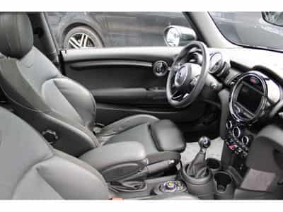 Mini Cooper 1. HAND CUIR BI-XENON NAVI PANO (2020) - Photo 6