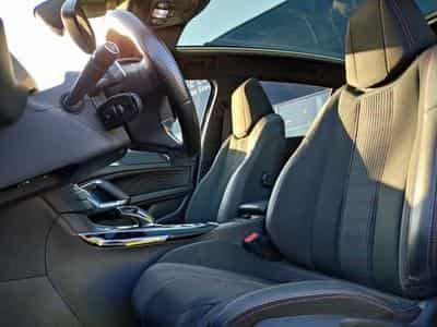 Peugeot 308 GT-Line (2018) - Photo 5