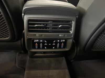 Audi Q7 S line (2026) - Photo 13