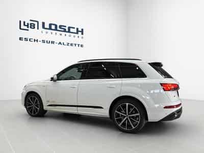 Audi Q7 S line (2026) - Photo 5