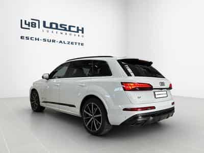 Audi Q7 S line (2026) - Photo 6