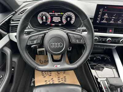 Audi A4 Avant S Line / Diesel (2022) - Photo 14