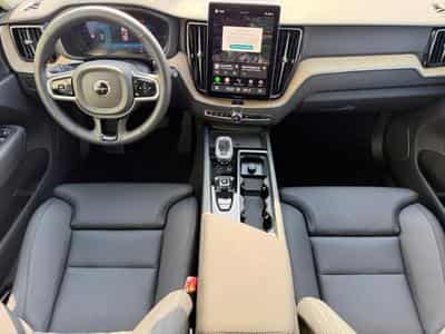 Volvo XC60 Facelift T6 Plus Dark / Hybride (2025) - Photo 3