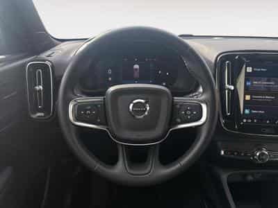 Volvo XC40 B3 Plus Dark / Essence (2025) - Photo 12