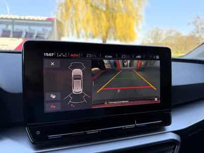 Seat Leon 1.5 TSI FR 150CV (2020) - Photo 8