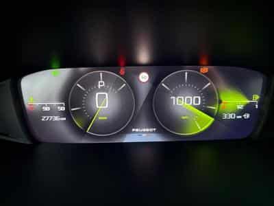 PEUGEOT 308 1.2 PureTech 130ch S&S Allure EAT8 (2024) - Photo 6