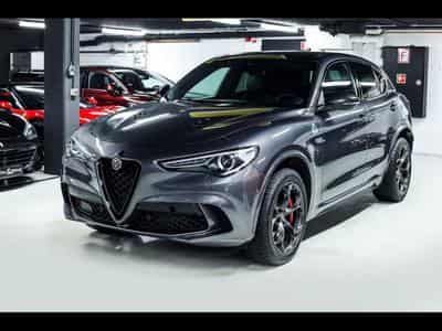Alfa-Romeo Stelvio QUADRIFOGLIO 2.9T V6 AT8-Q4 (510 CH) - GRIGIO VESUVIO (2020) - Foto 6