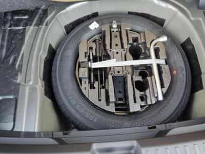 Skoda Fabia Selection 1.0 TSI (2026) - Photo 9