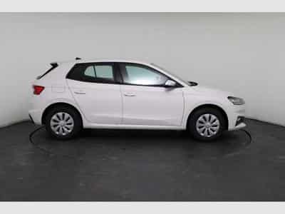 Skoda Fabia Essence (2026) - Photo 9