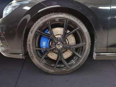 VW Golf R (2023) - Photo 6