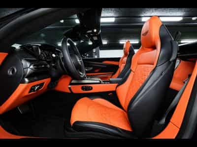 Aston-Martin Vanquish III VOLANTE V12 BI-TURBO 5.2°XPEL STEALTH (2025) - Photo 12