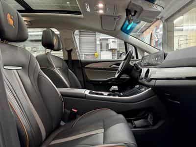 Forthing U-Tour U-Tour 1.5 177cv Auto AttRem/ToitO+P/SiègCh+V (2025) - Photo 8